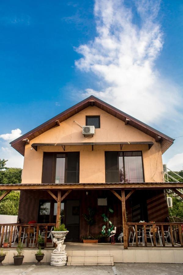 Отель Casa Rico Тулча Экстерьер фото